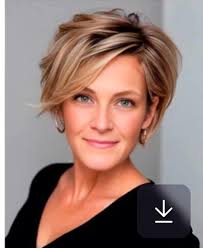 Left and Right a copperred hair