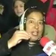 A doua imagine o face pe floricica sa spuna huaa 3. Sa Va Fie Rusine