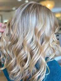 Lovely stacey with buttery blonde highlights & cut by melanie #butteryblonde #highlights pass the butter please. Awesome Buttery Blonde Hair Color Shades For Women 2020 Fashionsfield Blonde Hair Color Blonde Hair Colour Shades Buttery Blonde