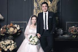 Dũng 'về nhà đi con' lần đầu tiết lộ chuyện ly hôn. Kháº£i Vá» Nha Ä'i Con Tho Lá»— Cá»¥c Cáº±n VÅ© Phu Tren Phim NhÆ°ng Ngoai Ä'á»i Láº¡i Hiá»n Lanh Thich Náº¥u Äƒn Cho Vá»£