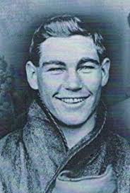 Top-rated super-featherweight contender Tyrone Everett was shot and killed  in Philadelphia #OnThisDay in 1977. The 24‐year‐old was found by police  alone in a second‐floor bedroom of a house in South Philadelphia. He