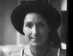 Schwarz & Weiss Projects :: Photos, videos, logos, illustrations and  branding :: Behance