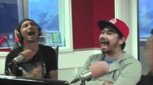 Kompilasi 1 ayat power dan lawak zizan razak jadi mat rempit. Serasi Bersama Johan Zizan Raja Lawak Di Era Youtube