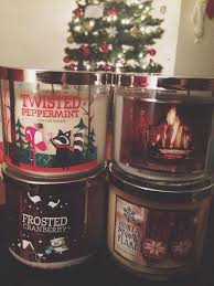 Pinterest Marialyn711 Bath And Body Works Holiday Candles Twisted Peppermint Vanilla Snowflake Winter Ca Christmas Aesthetic Christmas Candles Christmas Dorm