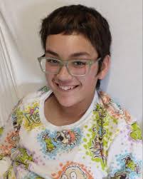 Mary Cully's Instagram, Twitter & Facebook