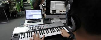 The next monthly issuance will be thursday, july 1. Sae Indonesia Perguruan Tinggi Pelatihan Media Kreatif