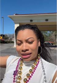 How Tall Is Jamilla Bell