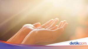Doa Untuk Orang Tua Ketika Masih Hidup Dan Saat Sudah Meninggal
