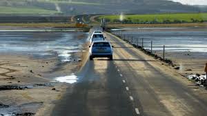 Coastguard Issues Warning After Cars Stuck In North Sea At Holy Island