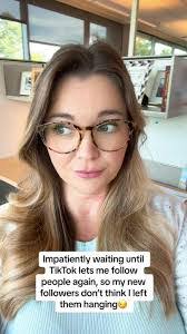 Amelia Cantrell's Instagram, Twitter & Facebook