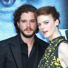 Kit harington's lifestyle in 2021hello everyone and welcome to toptenfamous channel. Kit Harington Und Rose Leslie Sind Eltern Geworden Gala De
