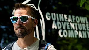 After 20 years behind a desk, adventure seeker starts business leading  hikes in the mountains