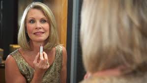 How To Apply Makeup For A 60 Year Old Makeup Tips For Older Women Makeup For Older Women Beauty