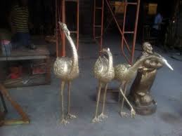 Don't forget to make it more memorable for the kids by reading robert mccloskey's make way for ducklings before you go and then check out the famous duckling statue in the garden. China Waterscape Swan 2 Outdoor Garden Waterscape Decor Bronze Swan China Art And Statue Price