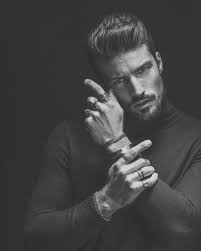 Kollektion von mariano di vaio. Mariano Di Vaio The Family Expands Bitfeed Co