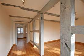 Ich habe vor einiger zeit ein kleines altes häuschen erworben. Schmuckstuck Sanierung Und Umbau Eines Fachwerkhauses In Lemgo Zum Doppelhaus Bauhandwerk