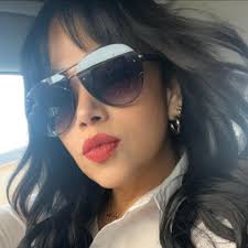 Quiero felicitar al nuevo Doctor en Derecho Roberto Montoya G., quien ha  obtenido su grado con la mención honorífica “Magna Cum Laude” por la  destacada defensa de su tesis titulada “La preparación