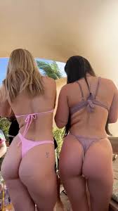 souzinha é uma delícia 🤤 @souzinhazz - Porno - EroMe