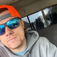 Logan Whipple's Instagram, Twitter & Facebook