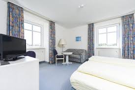 😍 der betonfußboden wurde eingefärbt. Hotel Restaurant Reith Kunzell 77 Empfehlungen