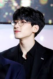 Jeon wonwoo (전원우) popularly known by his stage name wonwoo (원우) is a popular south korean singer of the band seventeen. Wonwoo Seventeen Wonwoo Seventeen Kpop Seventeen