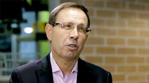 Lessons from carlos wizard martins, the professor who became a forbes billionaire. Pressionado Carlos Wizard Procura A Cpi Para Marcar Data De Depoimento Correio Do Brasil