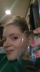 Kylie Wetzel (@KylieTinder)