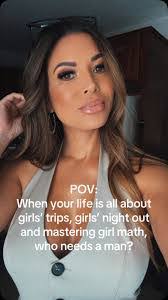 Heather Vines's Instagram, Twitter & Facebook