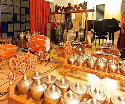 Inilah daftar alat musik tradisinal jawa tengah dan keterangannya. 94 Gambar Alat Musik Kenong Kekinian Gambar Pixabay