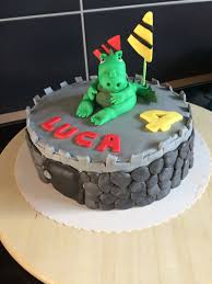 Burg Drachen Torte Torten
