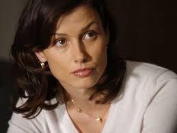 Bridget Moynahan in Serendipity