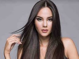 ملكة جمال الفليبين Catriona Gray تتوج ملكة جمال الكون ٢٠١٨ صورة ٧ Pageant Hair Glamorous Hair Beauty Portrait