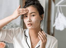 Hướng dẫn tẩy tế bào chết cho da mụn