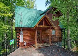 Enjoy the new 32 inch flat screen in the living room. Secluded 1 Bedroom Log Cabin Sky Harbor Resort Pigeon Forge Gatlinburg Tn Updated 2021 Tripadvisor Sevierville Vacation Rental