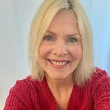 Sandra Gartner's Instagram, Twitter & Facebook