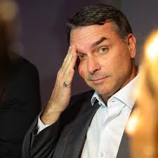 Genial/Quaest: Caso Vorcaro leva Flávio a crise de credibilidade e afugenta eleitor independente