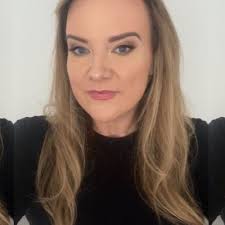 Claire Pike (@claire_pike18)