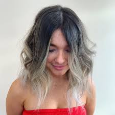 The color adds some thickness and. What Hairstyles Are Best For Wide Broad Shoulders Hair Adviser