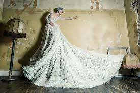 It's important to make sure that you feel comfortable as soon as you put on your wedding dress. Figure Flattering Wedding Dresses For Your Body Shape