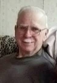 Martin Moyer's Instagram, Twitter & Facebook