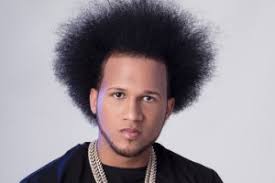 Listen to the song and read the spanish lyrics and english translation of singapur interpreted by el alfa el jefe. Singapur Remix El Alfa El Jefe Farruko Myke Towers Justin Quiles Y Chencho Letra Lyrics