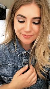 Send Kayleigh to America! ✈️