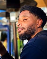 Larry Drew II (@larry.light) • Instagram photos and videos