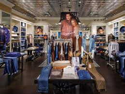 The lucky brand credit card program is coming to an end on december 1st. Denim Inspired Specialty Retailer Launches Private Label Credit Card Chain Store Age