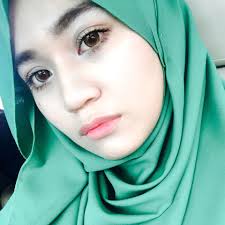 Sebuah lagu dari ainan tasneem yang terkenal dari. Kritik Pramugara Di Laman Sosial Ainan Tasneem Teruk Dibahan Mynewshub