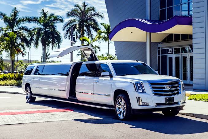 The Do's and Don'ts of Using a Limo Service