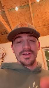 Jamie Allbritton's Instagram, Twitter & Facebook