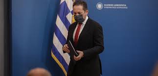 Νέο μείγμα μέτρων ανακοίνωσε το απόγευμα ο υφυπουργός πολιτικής προστασίας και διαχείρισης κρίσεων, νίκος χαρδαλιάς. Petsas Telos Ths Ebdomadas Oi Apofaseis Gia To Lianemporio Ti 8a Isxyei Me Ta Sms Tis Giortes Left Gr