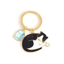 Website yang berisi kumpulan chord (akord) / kunci gitar mudah dan dasar beserta lirik lagu indonesia maupun mancanegara. Qihe Gantungan Kunci Kustom Kucing Enamel Lembut Hitam Putih Paduan Seng Cetak Desain Baru Buy Berkualitas Tinggi Gantungan Kunci Murah Kustom Gantungan Kunci Kucing Gantungan Kunci Product On Alibaba Com