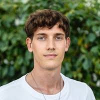 800+ "Karpf" profiles